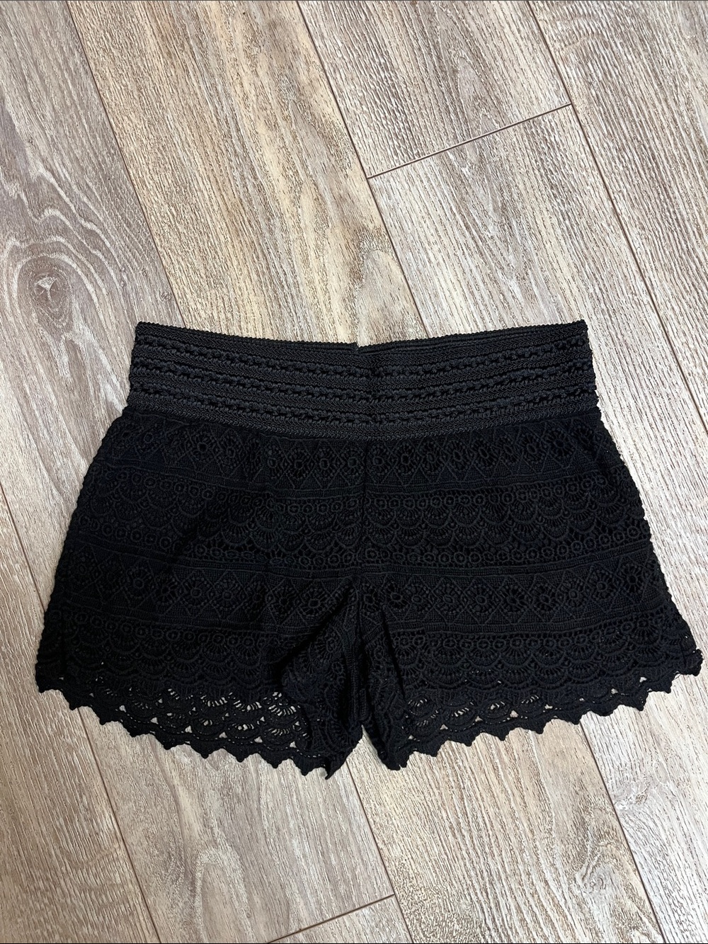 Rewind Black Crochet Lace High-Waist Women's Shorts